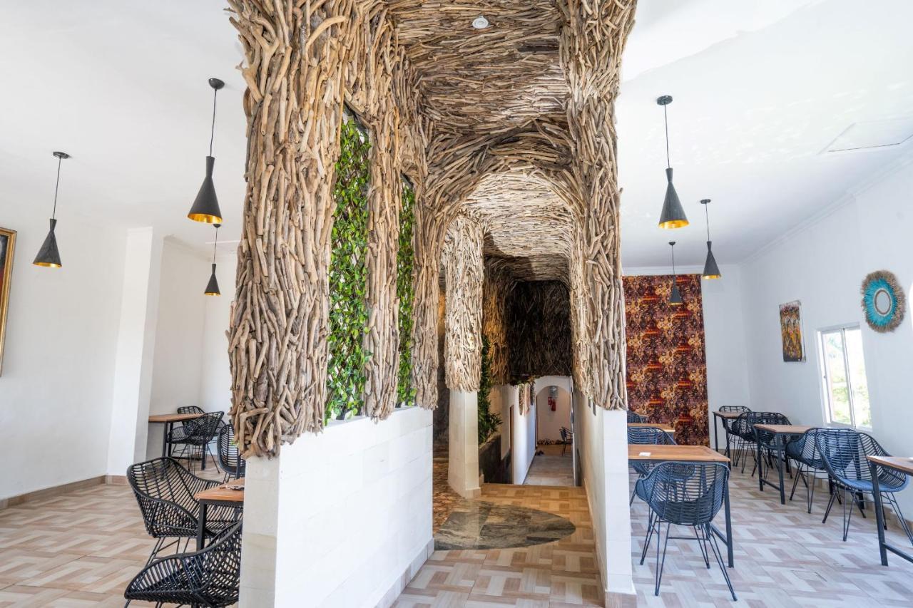 Oki Taru Residence Kuta Lombok Exterior foto