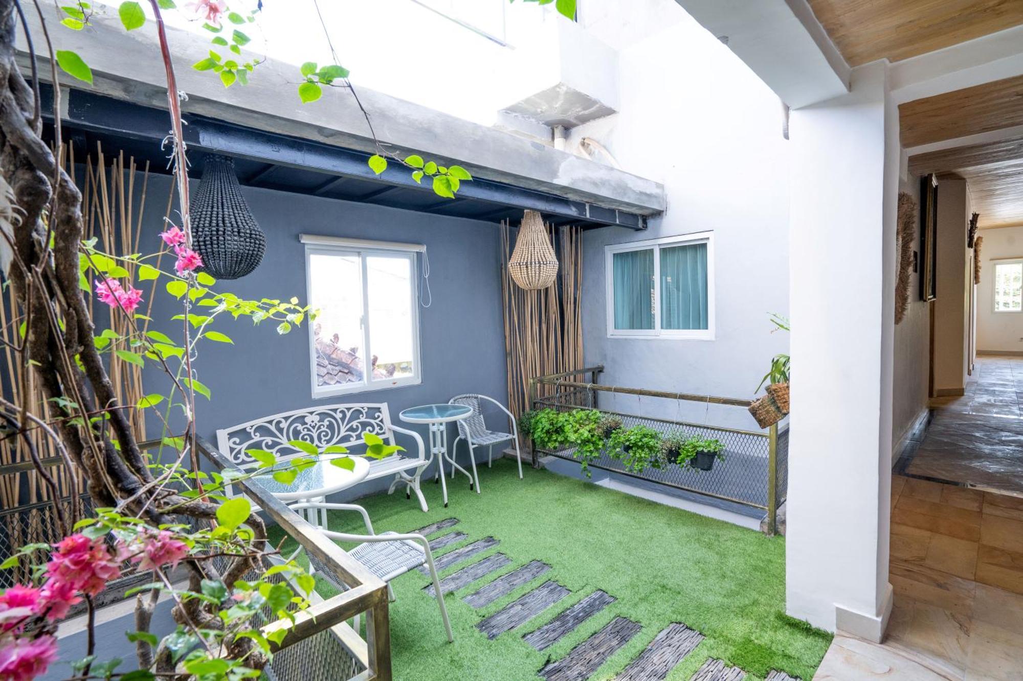 Oki Taru Residence Kuta Lombok Exterior foto